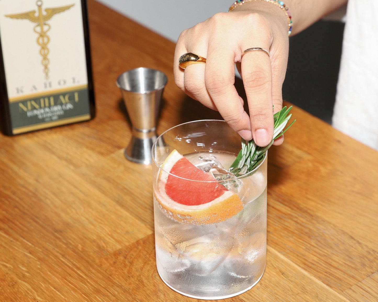 NINTH ACT | non-alcoholic London dry alternative