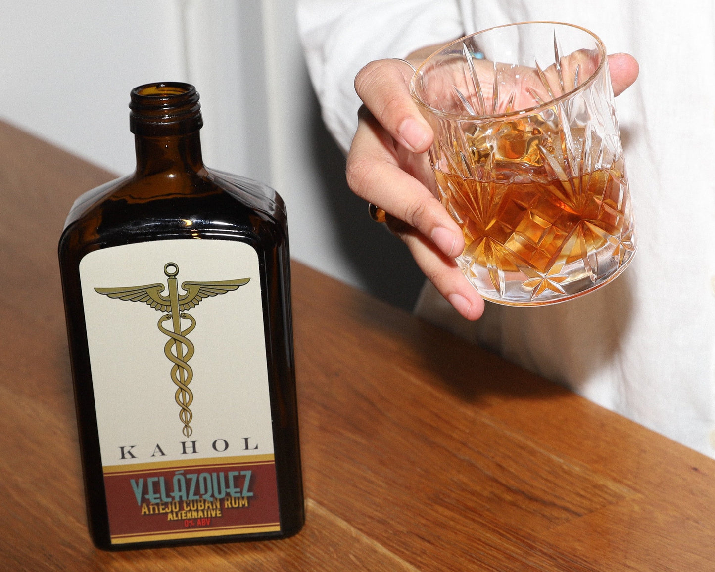 VELÁZQUEZ | non-alcoholic añejo Cuban rum alternative
